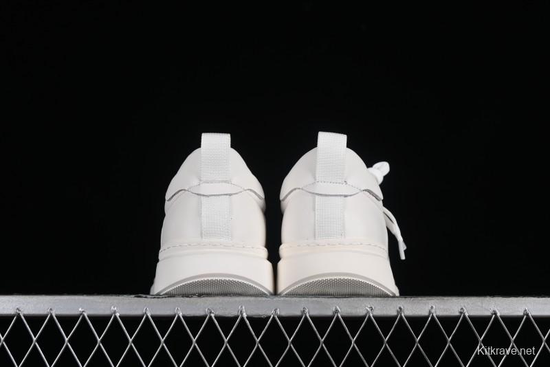 Ecco Soft 60th Anniversary Street Fun Collection Versatile White Sneakers - 63335301002