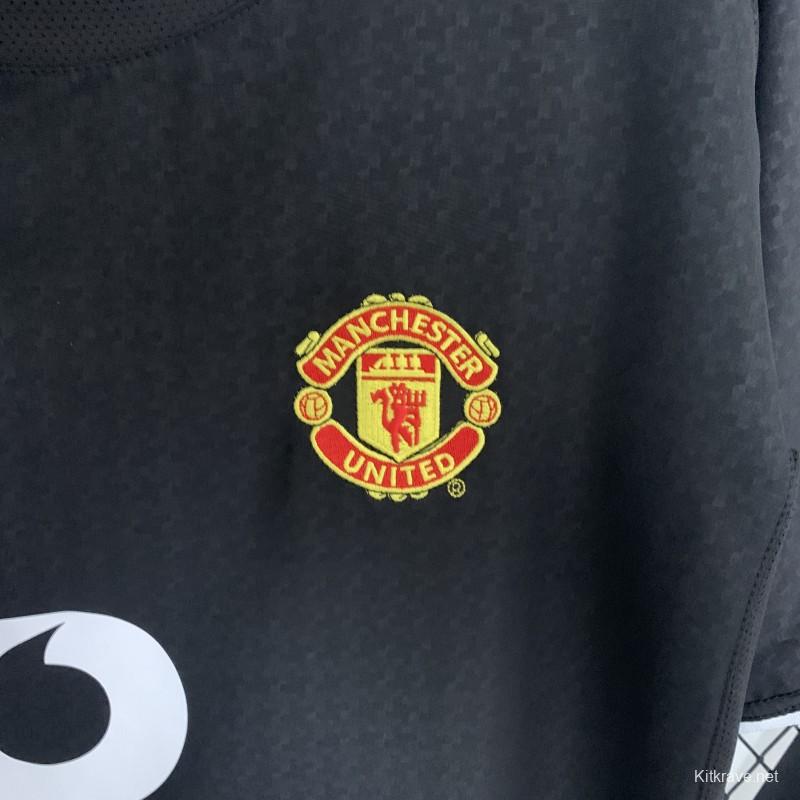 Retro 03/04 Manchester United Away Jersey