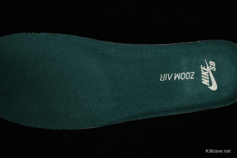 Nike SB Dunk Low "Hyper Royal" Leonardo Teenage Mutant Ninja Turtles Skate Shoes - HF3704-001