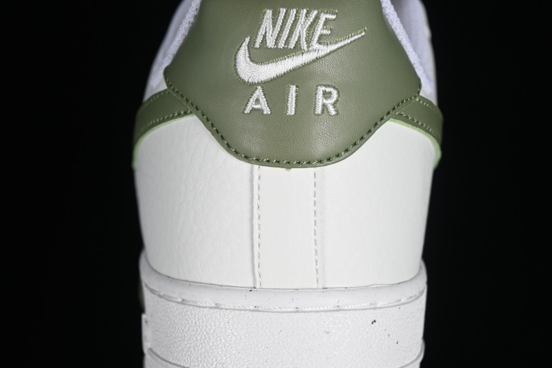 Nike Air Force 1 '07 Low Casual Sneakers in White Green - DV3808-106