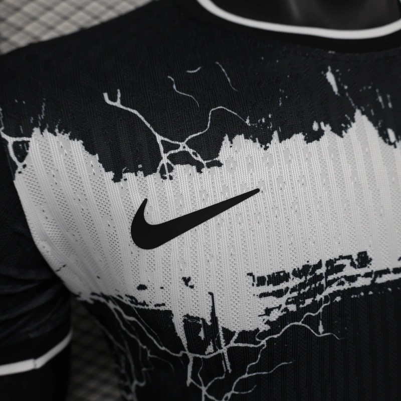 25/26 Player Version Barcelona Special Edition White/Black Jersey