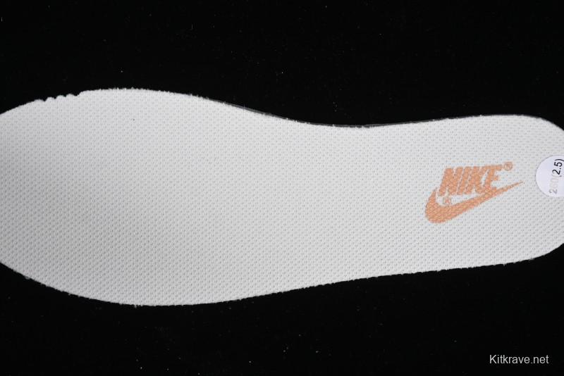 Nike Dunk Low "Harvest Moon" SB Skateboarding Shoes in Beige Orange - DD1503-114