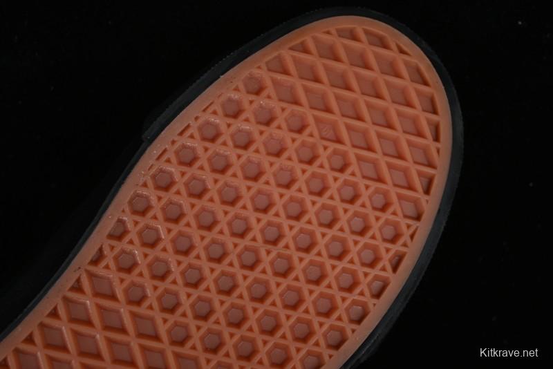 Vans Epoch Sport Style 37 High-End Retro Skate Shoes with T-Toe Design - VN0A4BU6BK