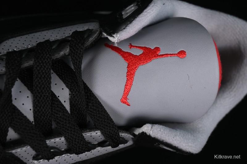 Nike Air Jordan 3 Retro Sneakers with Iconic Elephant Print and Visible Air Cushion - DN3707-010