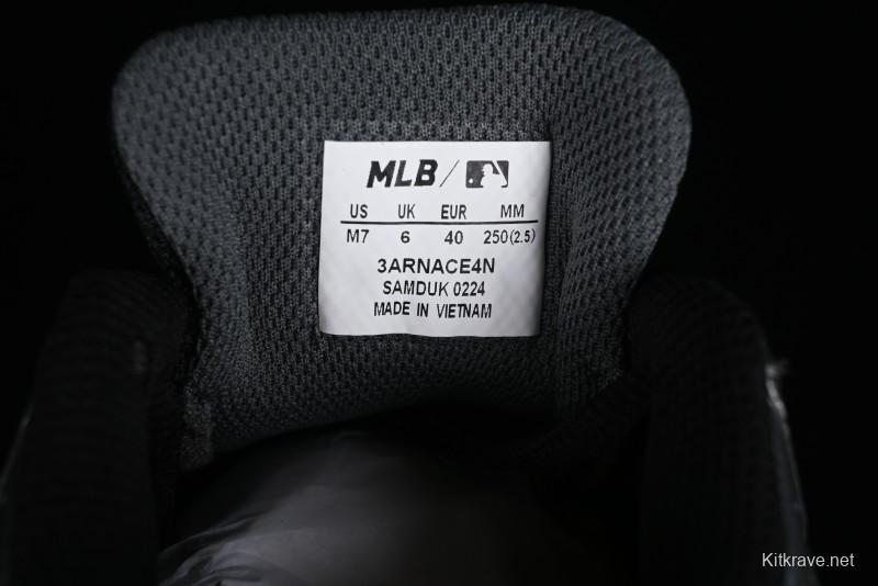 New York Yankees MLB ACE Runner Lightweight Casual Sneakers - 3ARNACE4N50BKS