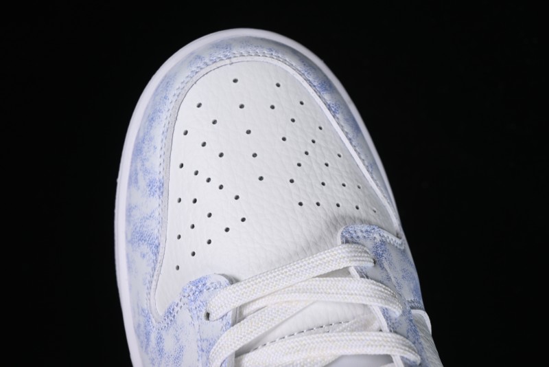 Nike SB Dunk Low Premium White Light Purple Skateboarding Shoes - DM9467-500