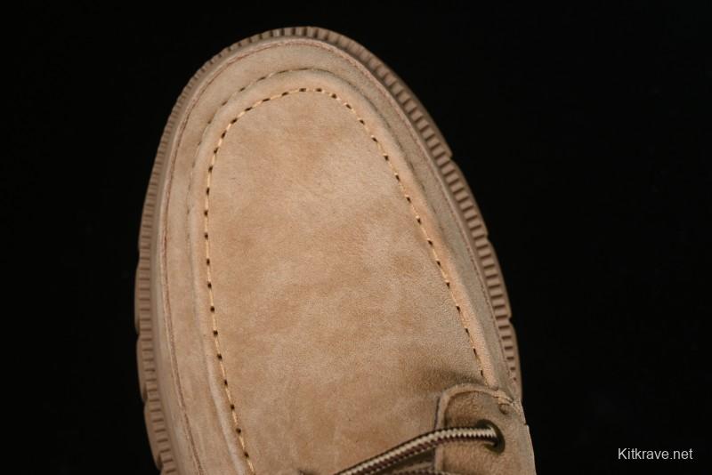 Timberland Low-Top Casual Shoes for Men - Italian Oil-Grained Leather with Anti-Slip Rubber Sole - TB73535SAND