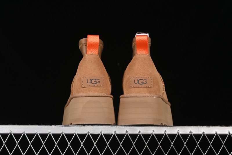 UGG Dakota 5cm Classic Wool Snow Boots with TREADLITE Outsole - 1168170