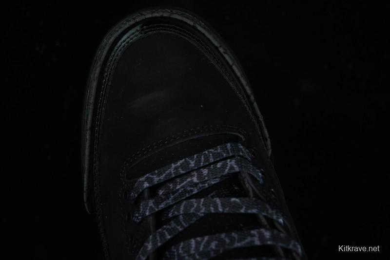 Nike Air Jordan 3 Retro Basketball Shoes in Midnight Black - CT8532-001