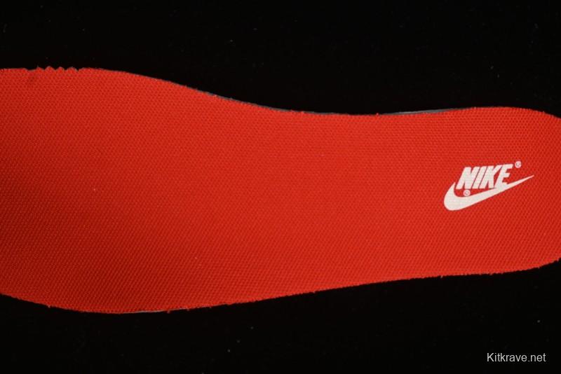 Nike SB Dunk Low Supreme Collaboration Anniversary Customized Low-Top Casual Sneakers - KK1688-031