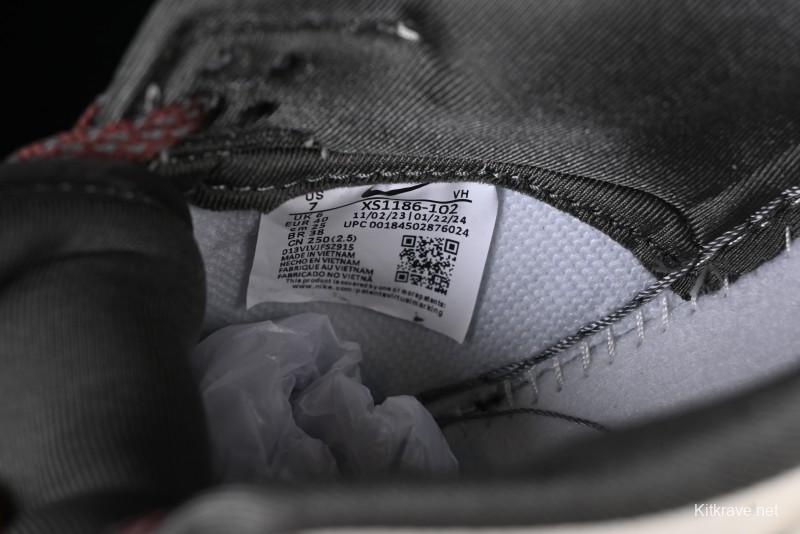 Nike SB Dunk Low Supreme Collaboration - Grey White Red Anniversary Customized Low-Top Casual Sneakers - XS1186-102