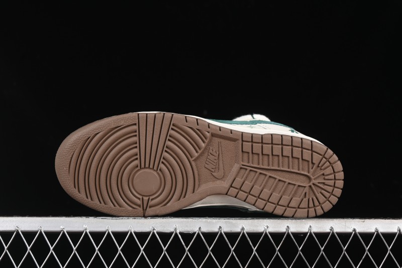 Nike SB Dunk Low Violent Bear Series - Strap Beige Green Check Anniversary High-End Custom Low-Top Casual Sneakers - SJ2068-292