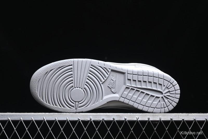 Nike Reigning Champ SB Dunk Low Casual Skate Shoes with 3M Reflective Details - RC3085-892