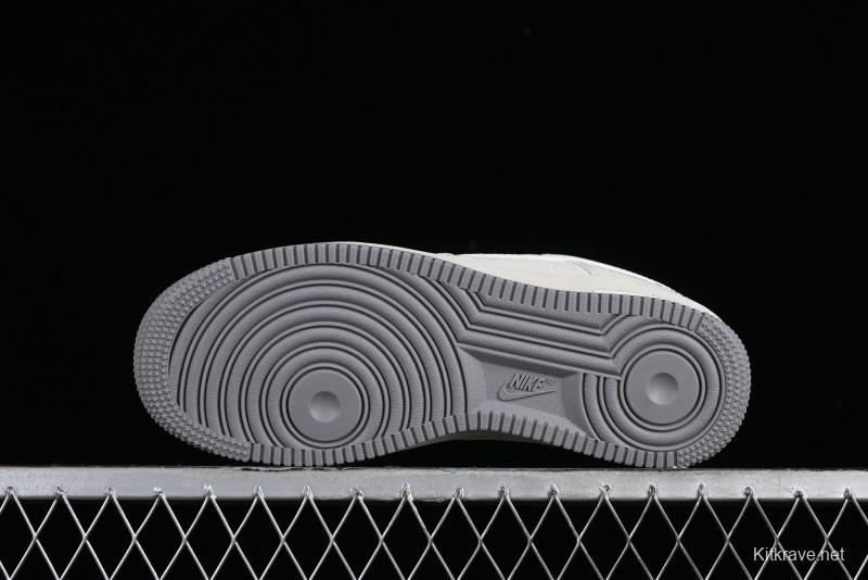 Nike Air Force 1 '07 Low Casual Sneakers with 3M Reflective Details and Full-Length Air Cushion - CJ1379-603