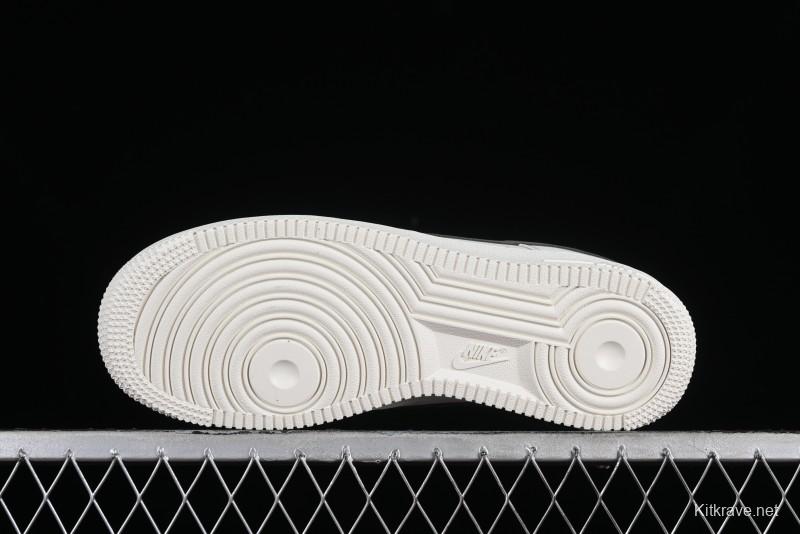 Nike Air Force 1 '07 Low Casual Sneakers in White Green Colorway - CQ5059-110