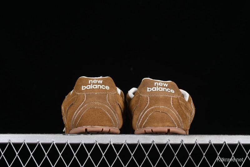 Miu Miu x New Balance 530 Low-Top Retro Running Sneakers with Deconstructed Design - AJD4