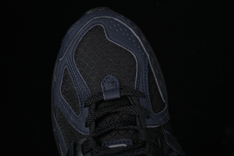 New Balance 1906 Series Retro Dad Style Casual Running Shoes - M1906RWE