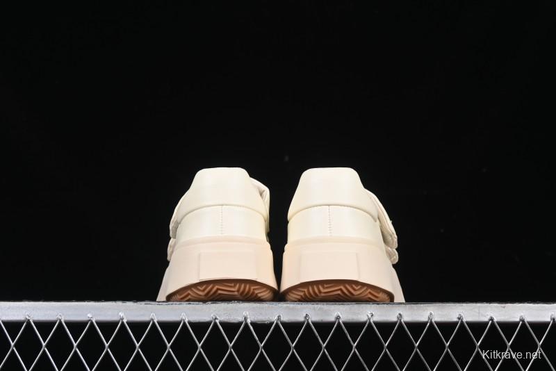 GG-CC Star Same Style Platform Sneakers with Hook and Loop Closure - G23Y6906