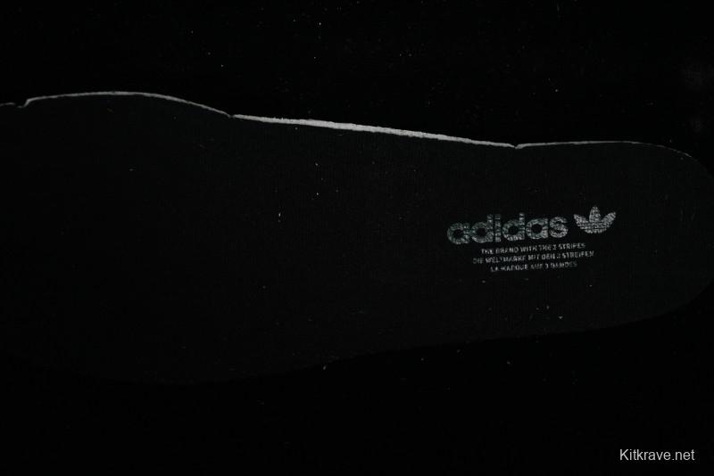 Adidas Samba OG Casual Sneakers with Premium Leather Upper - JI2735