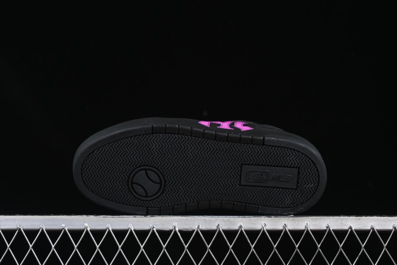 NY Yankees Black Leather Sneakers with Bold Pink Logo