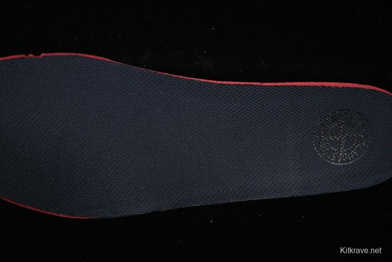 Stone Island Grime Panelled Low-Top Lifestyle Sneakers in Dark Brown - 79FWS0303