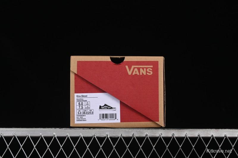 Vans Old Skool 36 Low-Top Retro Skate Shoes - VN000CRPGRN