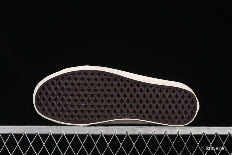 Vans Old Skool 36 Low-Top Retro Skate Shoes - VN000D57FRS