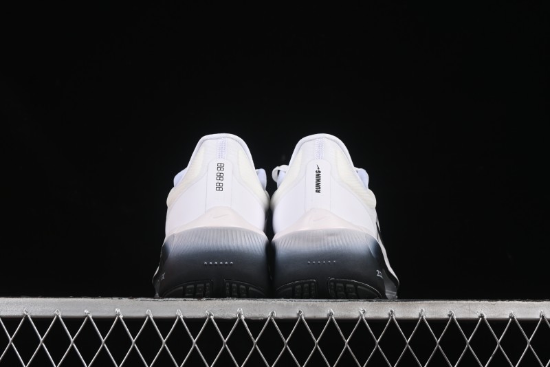 Nike Zoom Fly 6 Running Shoes with Flyknit and React Foam - FN8454-100