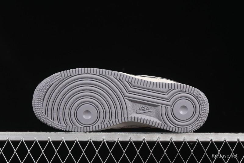 Nike Air Force 1 '07 Low Collaboration Sneakers with Double Swoosh Design - HH7518-070
