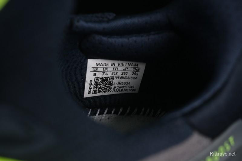 Adidas Ultraboost 5X Running Shoes with Boost Cushioning - JH9034