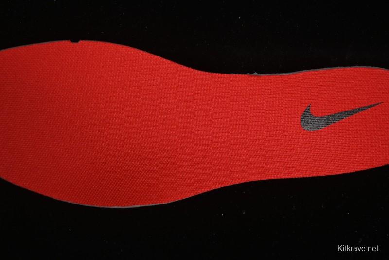 Nike V5 RNR Millennium Classic Retro Running Shoes with Foam Midsole - HQ7901-100