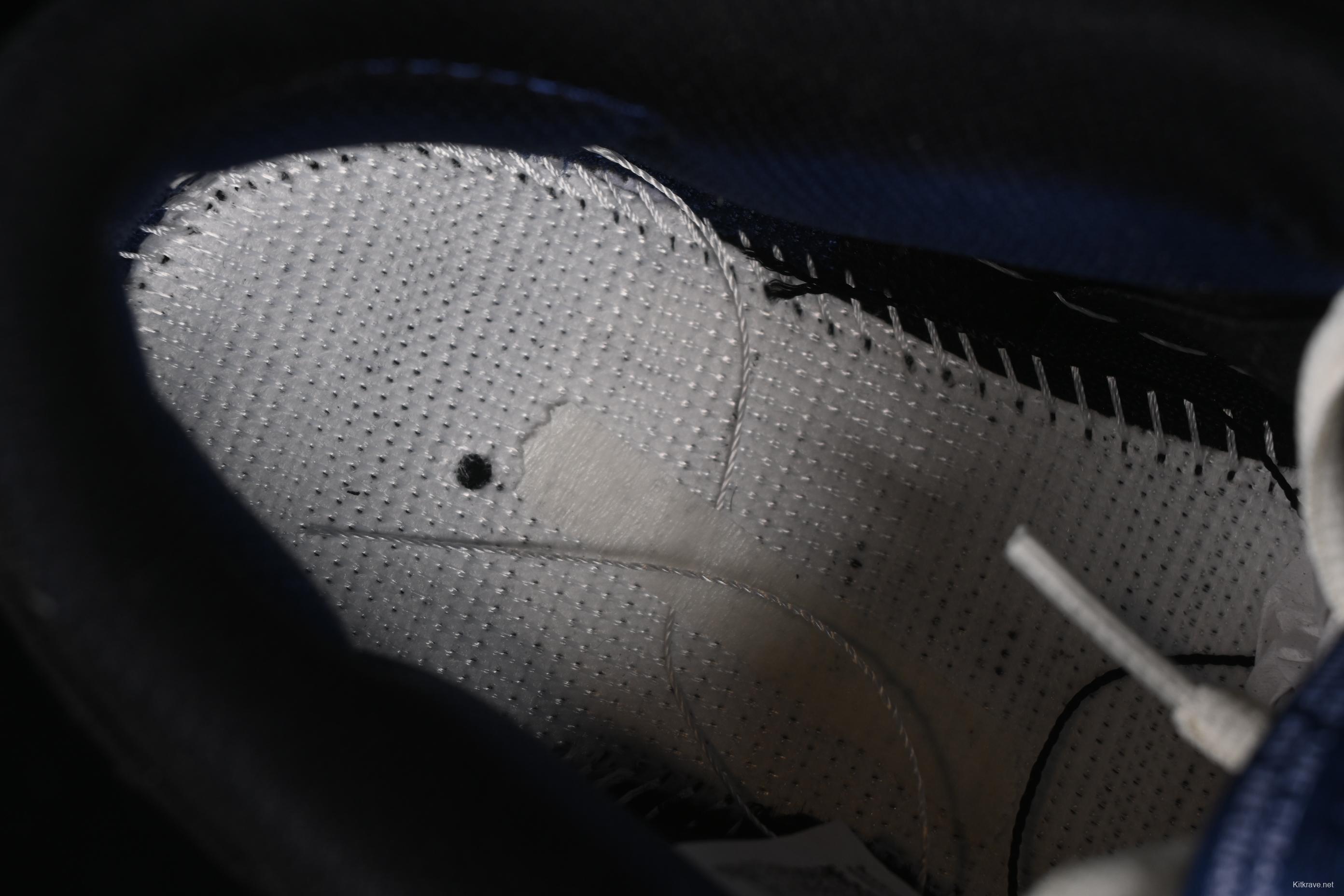 Nike SB Dunk Low Black Hole Low-Top Skateboarding Shoes - DX6775-400