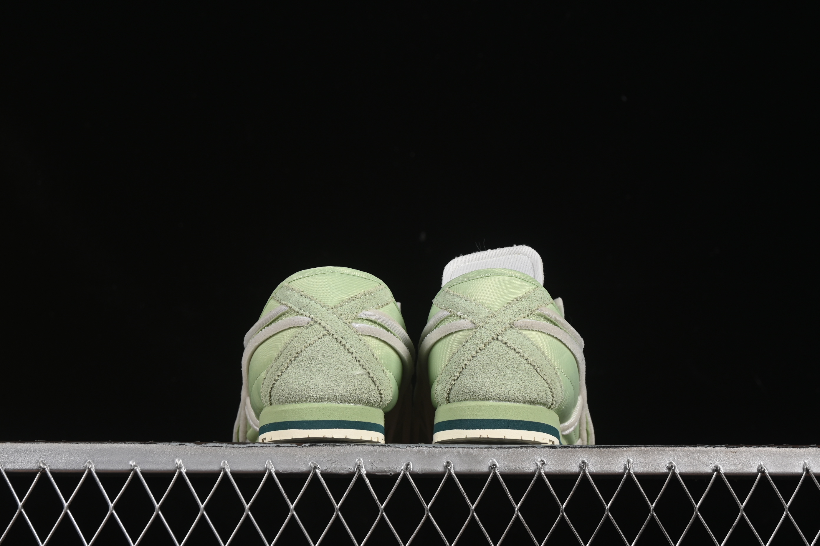 Onitsuka Tiger Mexico 66 SD Low-Top Casual Running Shoes - 1183C115-300