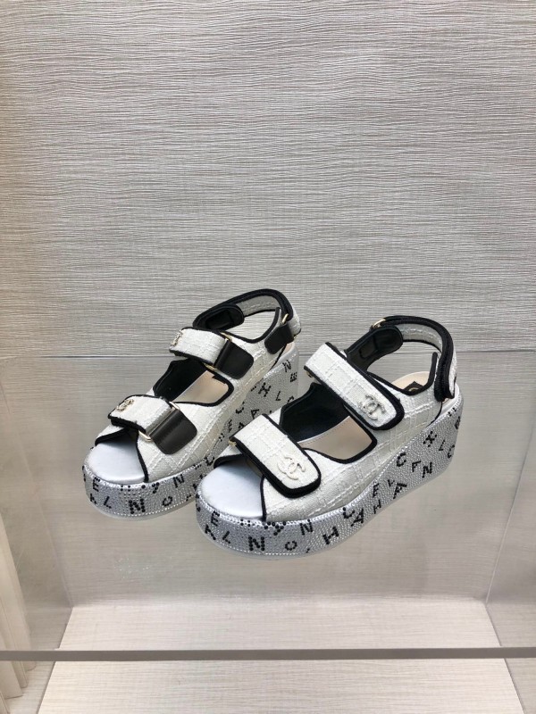 2025 Women Chanel White Black Leather Sandals Platform LY00330