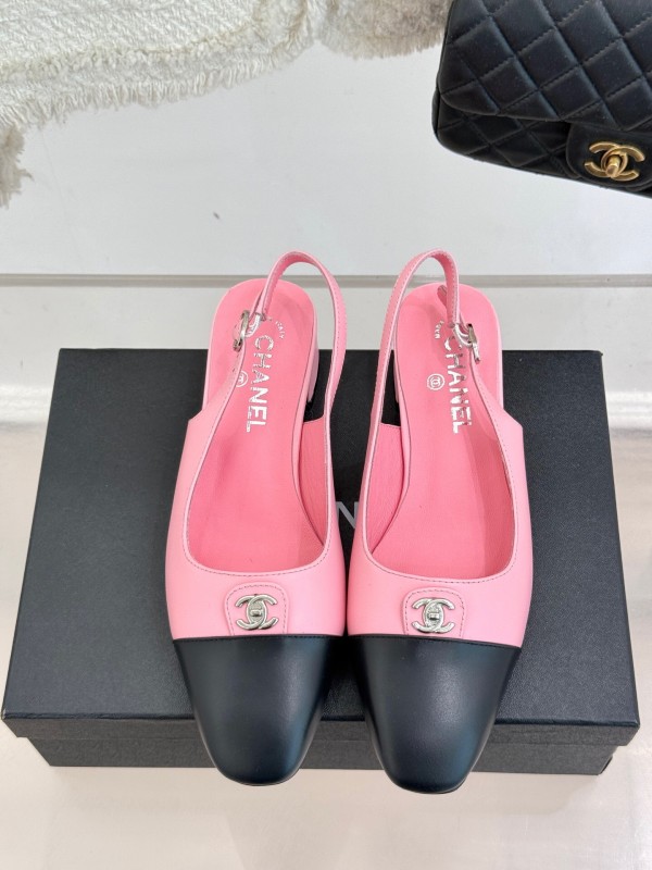 2025 Women Chanel Pink Black Leather Slingback Low Heel KFY00280