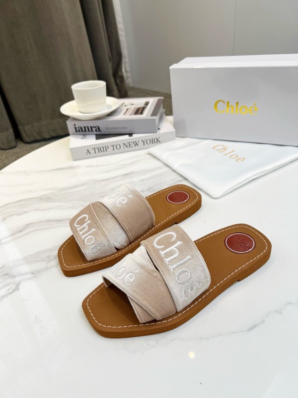 2025 Women Chloé Beige Velvet Slippers LY00200