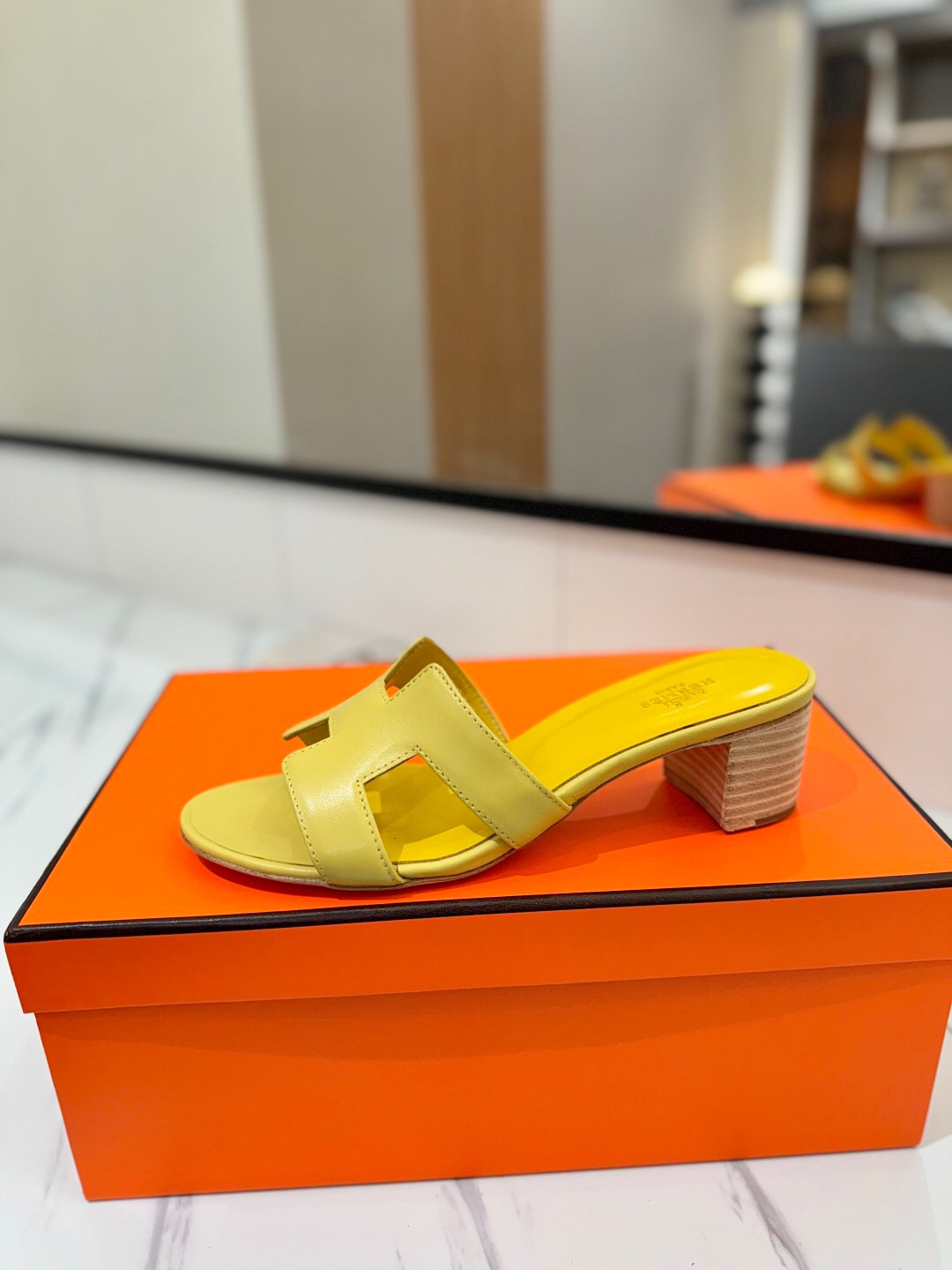 2025 Women Hermès Yellow Leather Sandal
