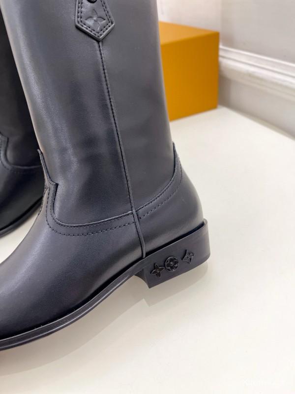 2024 Women Louis Vuitton Black Leather Boots MJ00440
