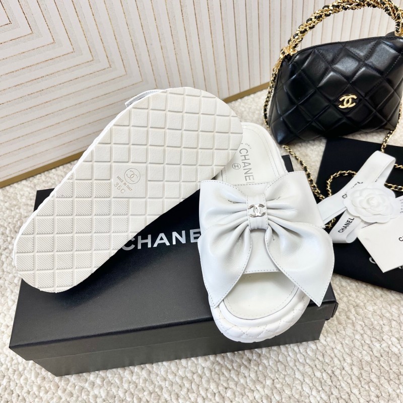 2025 Women Chanel White Leather Slippers Bow Detail KFY00310