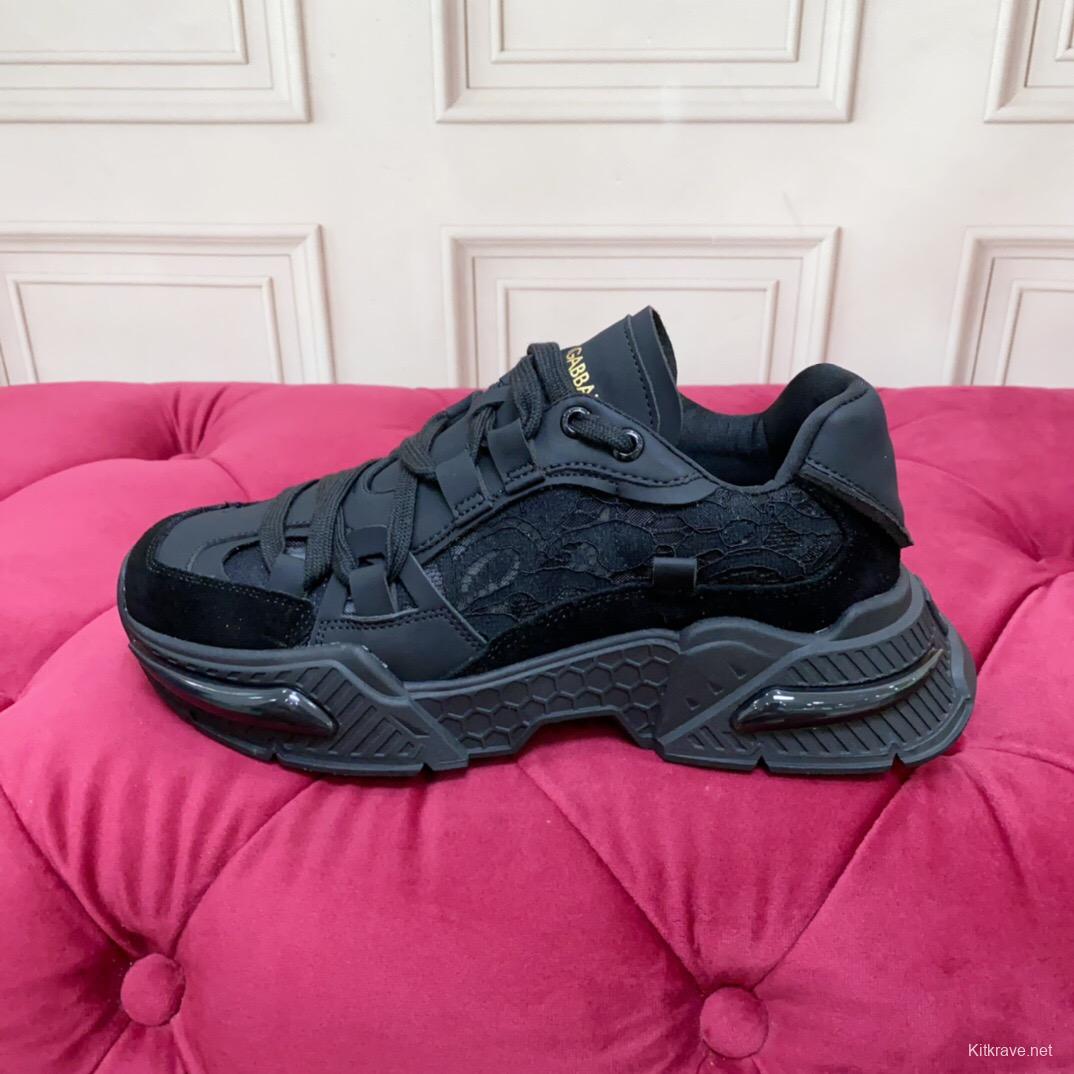 2025 Unisex Dolce & Gabbana Black Mesh Leather Sneakers LY00340