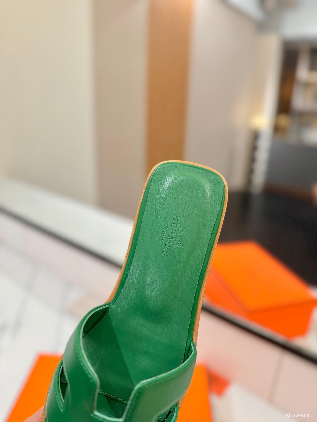 2025 Women Hermès Green Leather Slippers