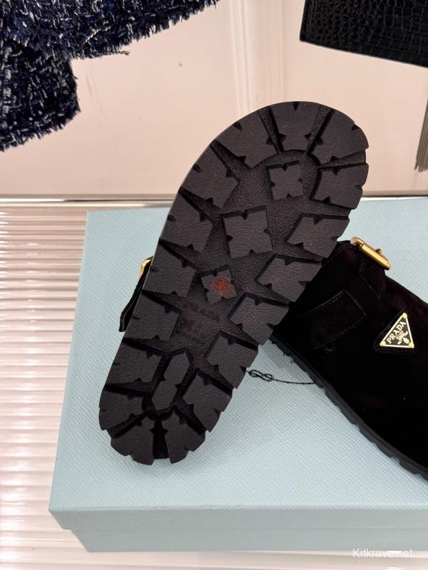 2025 Women Prada Black Suede Slippers