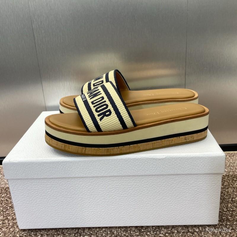 2025 Slippers Dior Beige Navy Canvas Leather Platform CHRISTIAN DIOR CD004