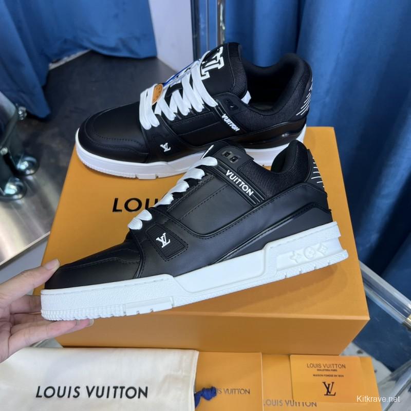 2025 Men Louis Vuitton Black White Leather LV Trainer