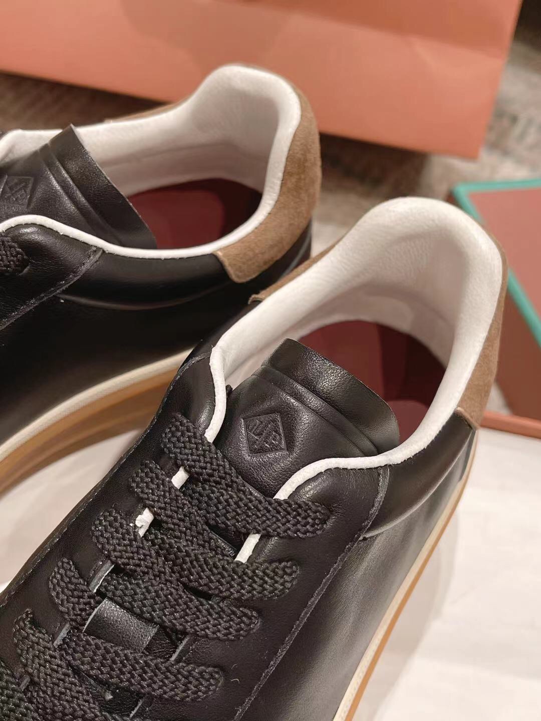 2025 Unisex Le Parmentier Black Suede Leather Sneakers Top Version LY00320(F)/LY00330(M)
