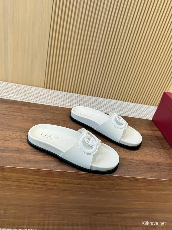 2025 Women Gucci White Leather Slippers GG Logo LY00230
