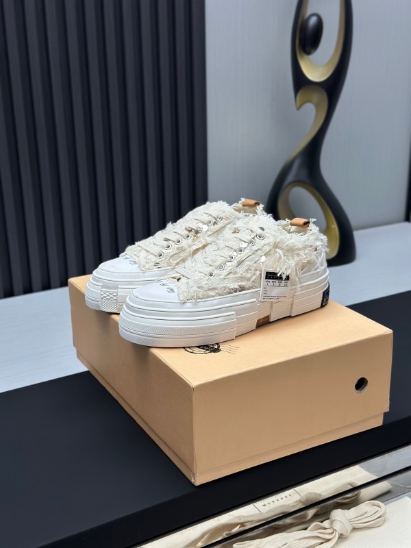 2025 Unisex XVESSEL White Canvas Plimsolls Vulcanized AS00260