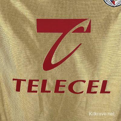 Retro 1998/99 Benfica Away Jersey