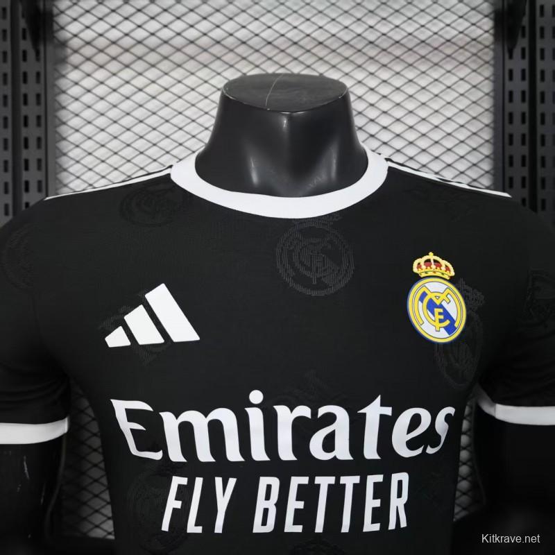Player Version 25/26 Real Madrid Black Special Jersey