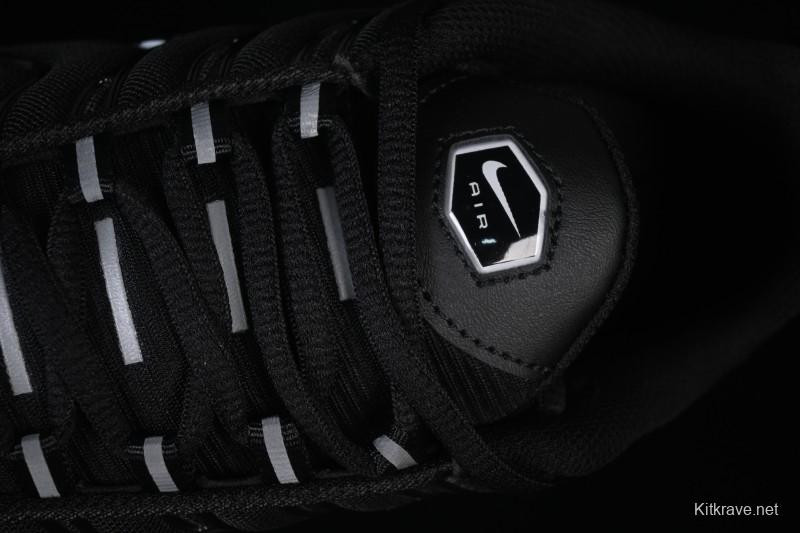 Nike Air Max Plus Retro Running Shoes with Air Cushion Technology - DM2362-001